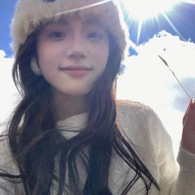 轻轻拂过